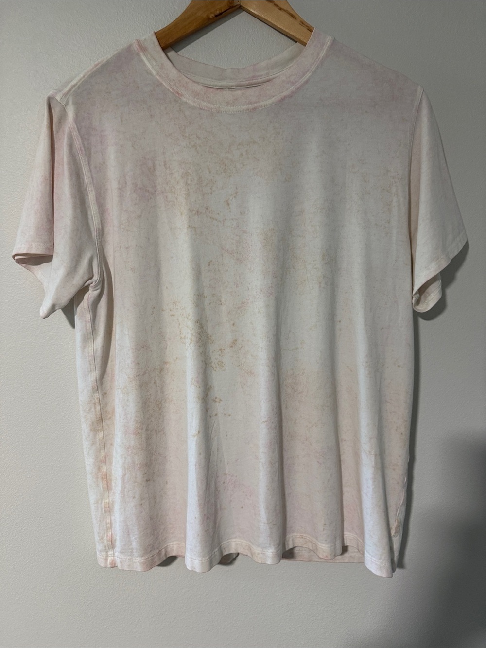 lululemon athletica Short Sleeve Crew in Faded Pink and Cream Wash